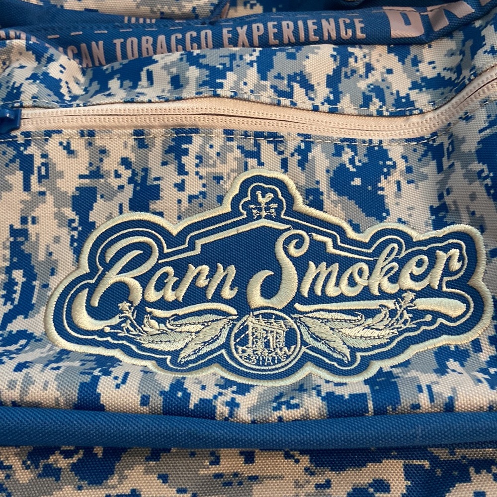 Drew Estate Barn Smoker Backpack Blue White bag with swag BNWOT see all photos - Picture 2 of 12